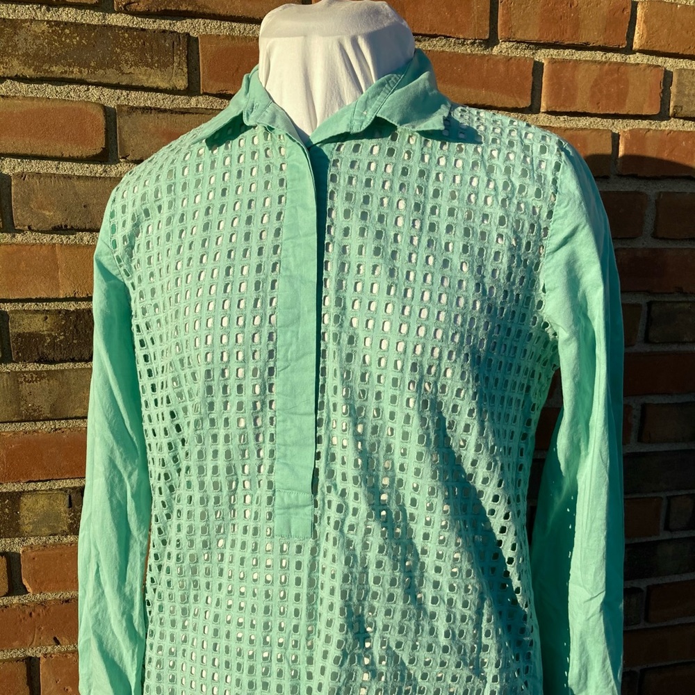 🚨 SALE LOFT Mint Green Laser Cut Grid Blouse